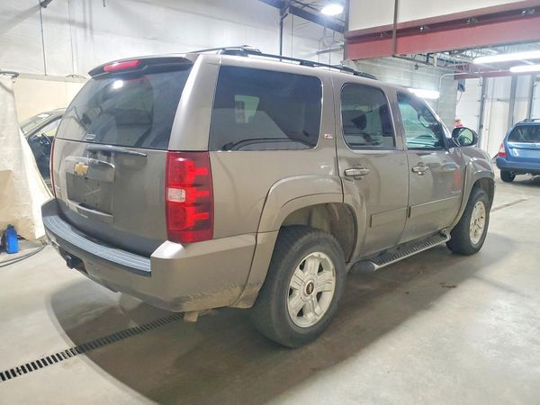 2013 CHEVROLET TAHOE LT