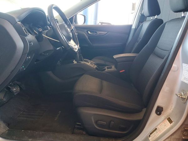 2018 NISSAN ROGUE — DENT