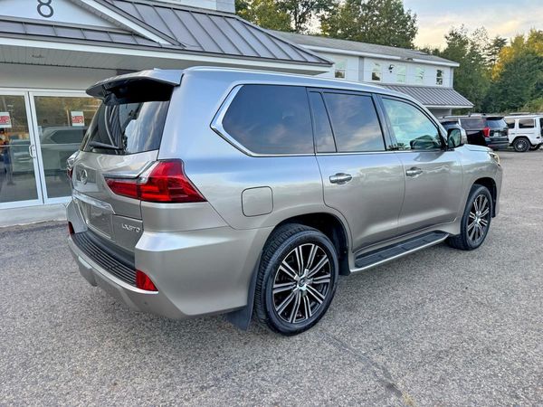 2019 LEXUS LX570