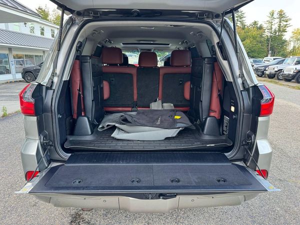 2019 LEXUS LX570