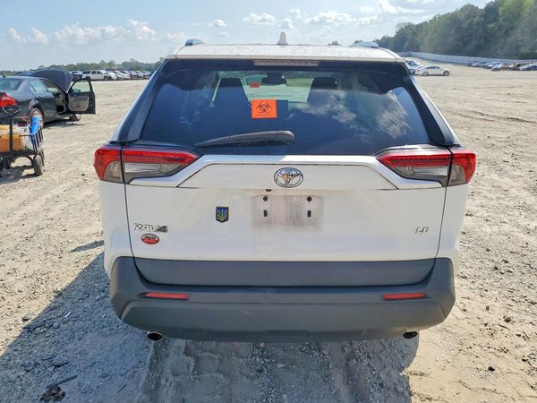 2020 TOYOTA RAV4 LE — DIRR