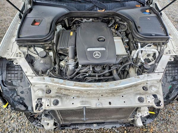 2017 MERCEDES-BENZ GLC GLC300 Base-4M — Engine bay
