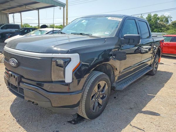 2024 FORD F150 — Front 3/4