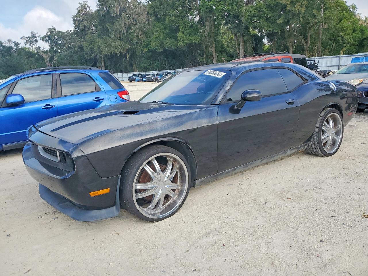 2012 DODGE CHALLENGER Base — Front 3/4