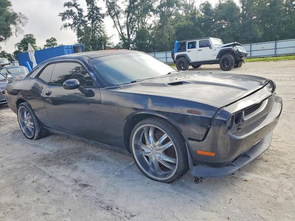 2012 DODGE CHALLENGER Base — Passenger 3/4