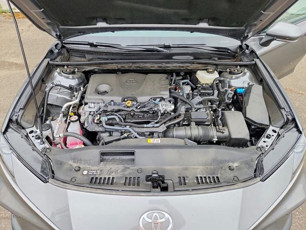2026 TOYOTA CAMRY — Engine bay
