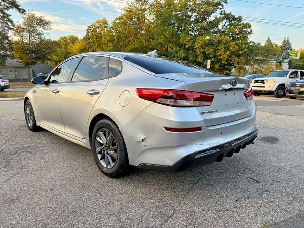 2019 KIA OPTIMA LX, S