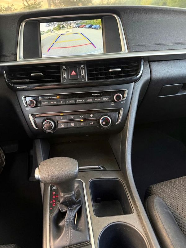 2019 KIA OPTIMA LX, S