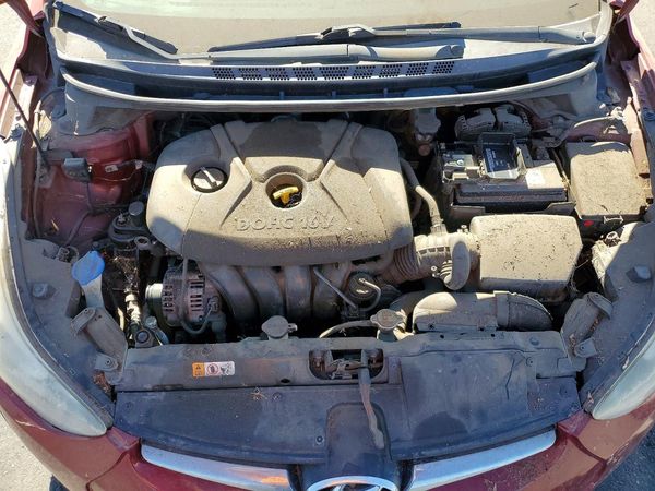 2015 HYUNDAI ELANTRA GLS(Middle) — Engine bay