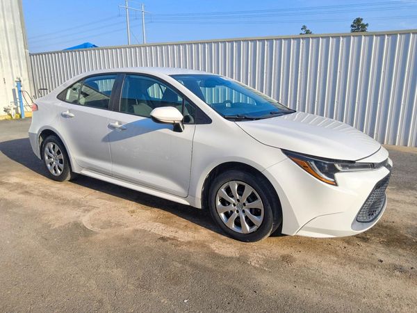 2020 TOYOTA COROLLA LE — Passenger 3/4