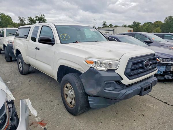2021 TOYOTA TACOMA SR5 — Passenger 3/4
