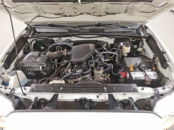 2021 TOYOTA TACOMA SR5 — Engine bay
