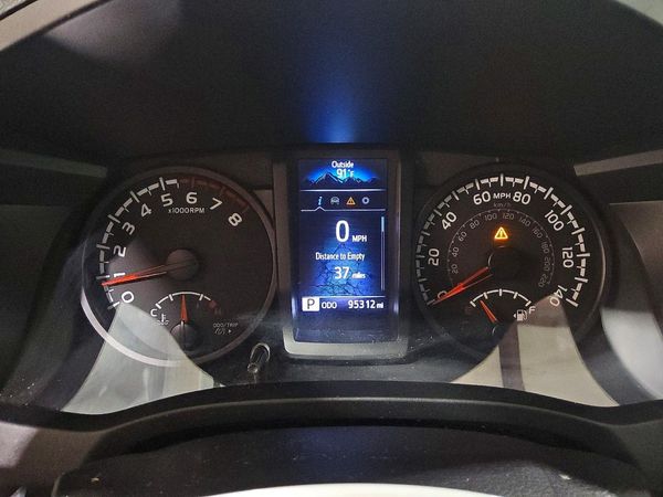 2022 TOYOTA TACOMA SR5 — ODOM