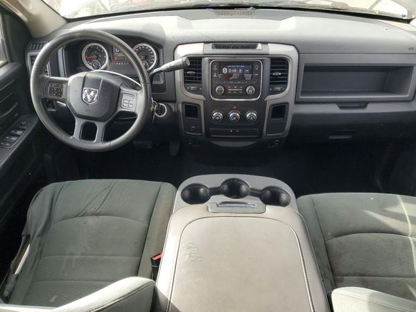 2014 RAM 1500 ST