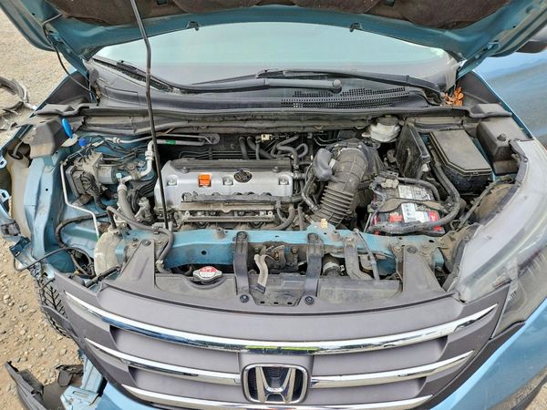 2014 HONDA CRV LX — Engine bay