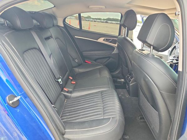 2022 GENESIS G70 2.0T, 2.0T Prestige — PSRS