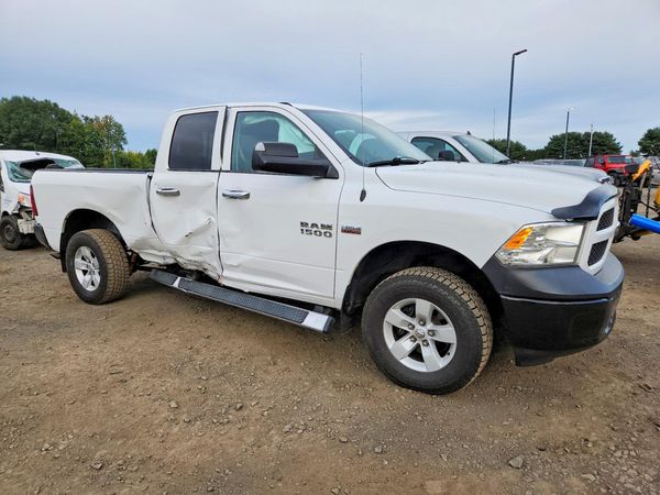 2014 RAM 1500 ST — Passenger 3/4