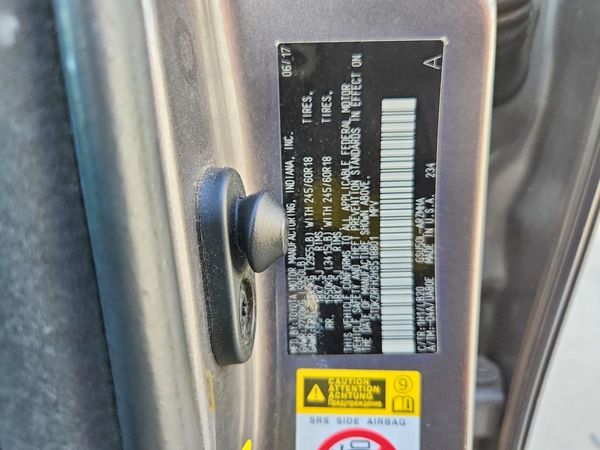2017 TOYOTA HIGHLANDER SE/XLE — VINS