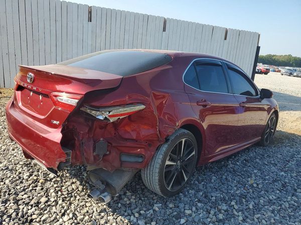 2018 TOYOTA CAMRY XSE — PSRA