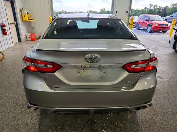 2020 TOYOTA CAMRY SE — DIRR