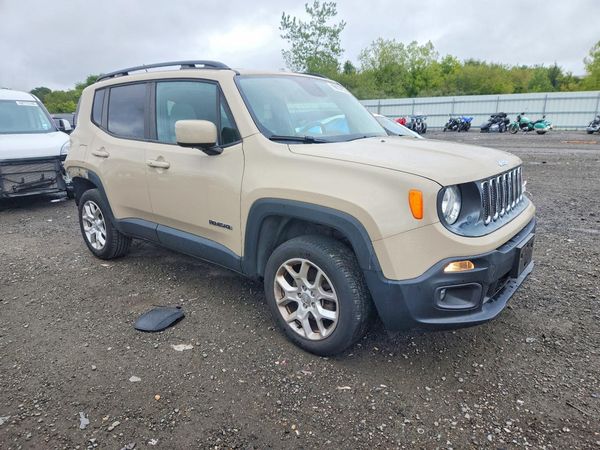 2016 JEEP RENEGADE — Passenger 3/4