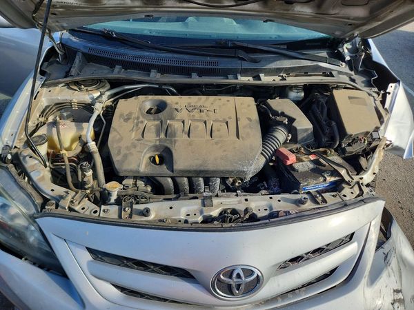 2012 TOYOTA COROLLA — Engine bay