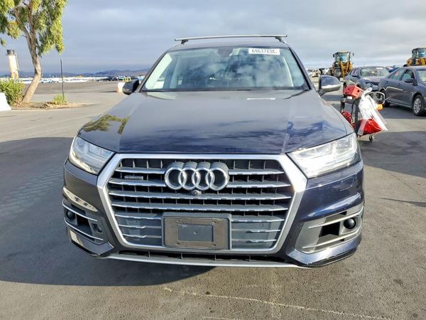 2017 AUDI Q7 quattro Premium Plus — DIRF