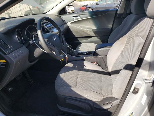 2013 HYUNDAI SONATA — DENT