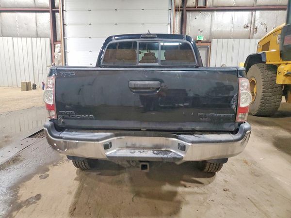 2012 TOYOTA TACOMA