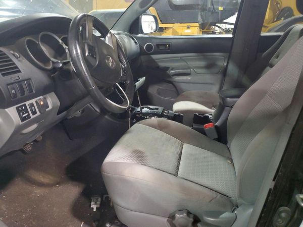 2012 TOYOTA TACOMA