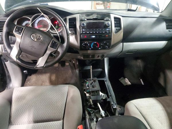2012 TOYOTA TACOMA
