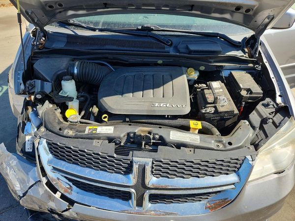 2013 DODGE GRAND CARAVAN — Engine bay