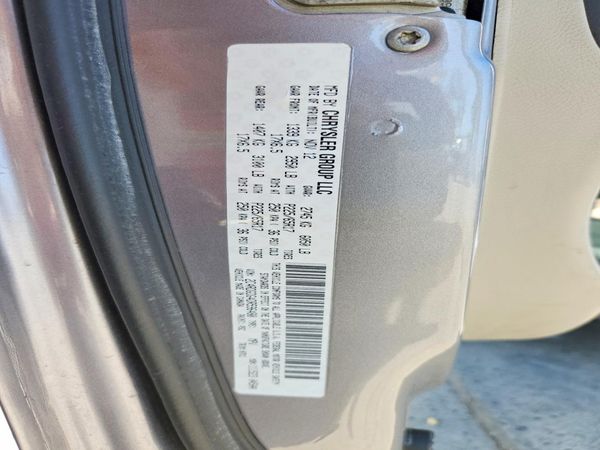 2013 DODGE GRAND CARAVAN — VINS