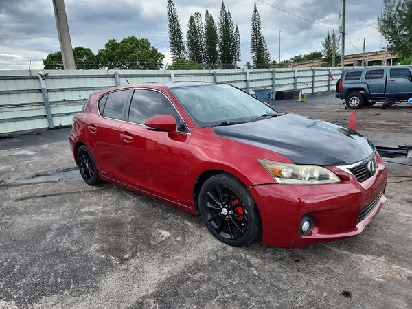 2013 LEXUS CT — Passenger 3/4