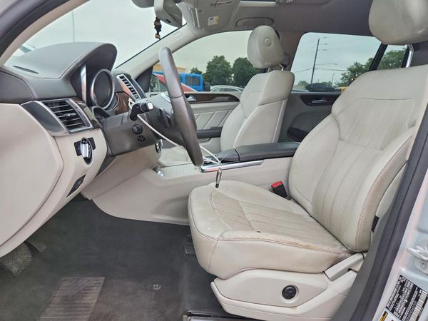 2016 MERCEDES-BENZ GL GL450-4M — DENT