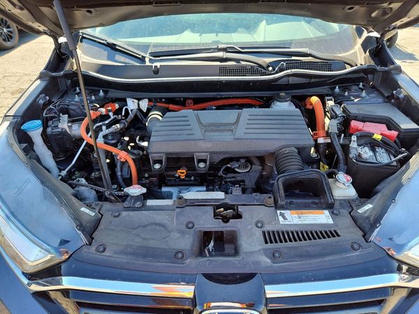 2021 HONDA CR-V HYBRID EX-L — Engine bay