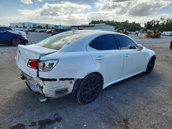 2013 LEXUS IS — PSRA