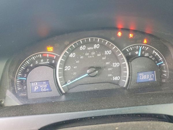2014 TOYOTA CAMRY — ODOM