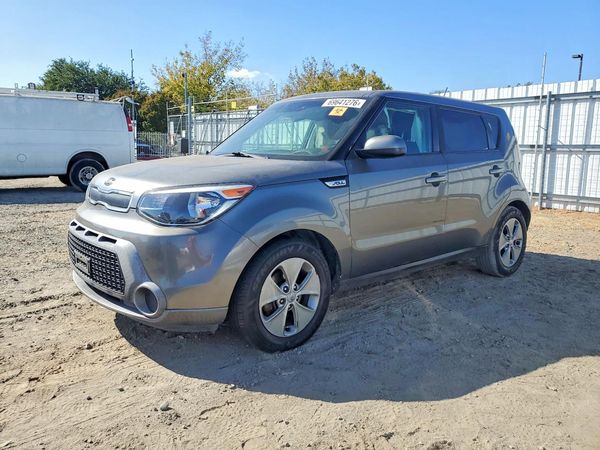 2016 KIA SOUL — Front 3/4
