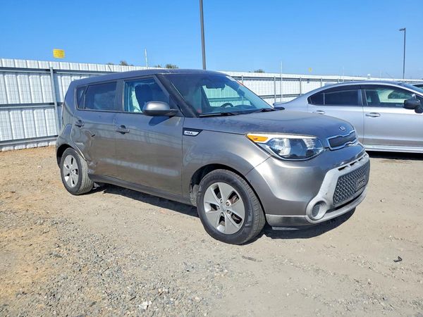 2016 KIA SOUL — Passenger 3/4