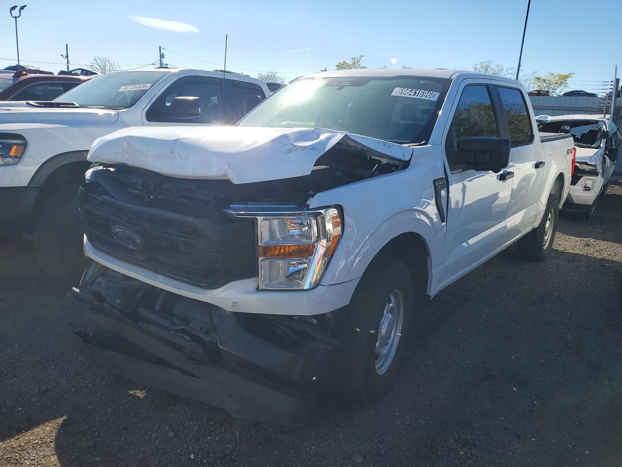 2022 FORD F150 SuperCrew — Front 3/4
