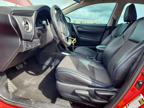 2017 TOYOTA COROLLA — DENT