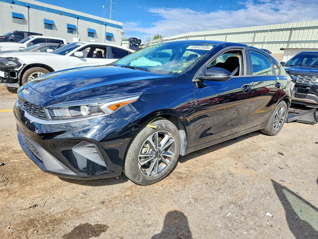 2024 KIA FORTE — Front 3/4