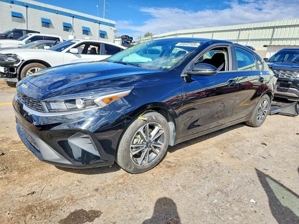 2024 KIA FORTE — Front 3/4