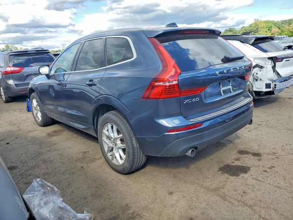 2021 VOLVO XC60 Momentum — DSRA