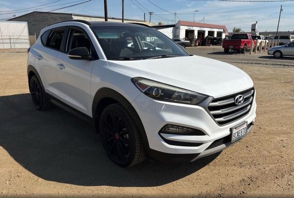 2017 HYUNDAI TUCSON