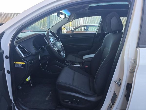 2017 HYUNDAI TUCSON