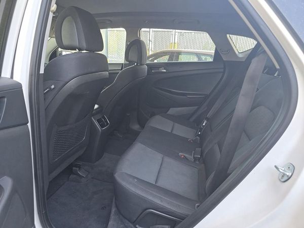 2017 HYUNDAI TUCSON