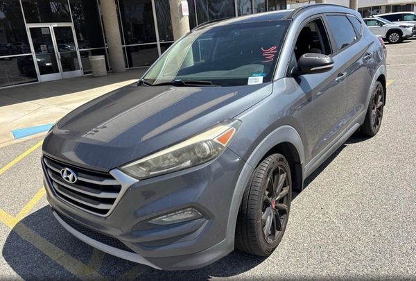 2017 HYUNDAI TUCSON