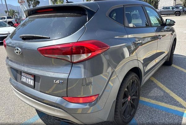 2017 HYUNDAI TUCSON
